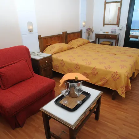 Coronis 2* Naxos City