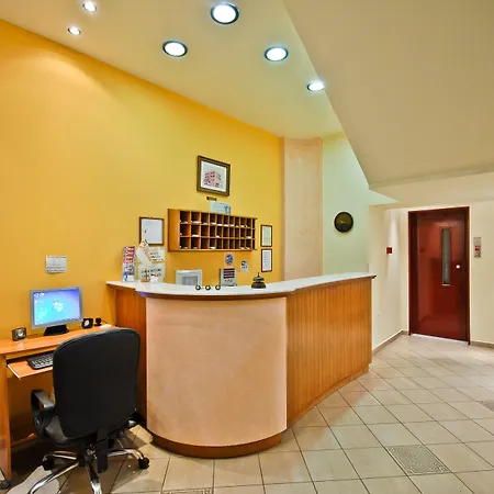 Coronis Hotel