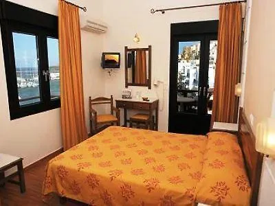 卡洛尼斯酒店 2* Naxos City