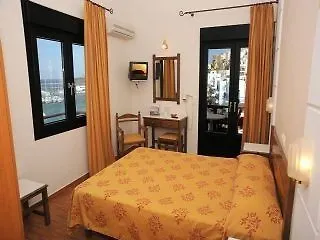 卡洛尼斯酒店 2* Naxos City