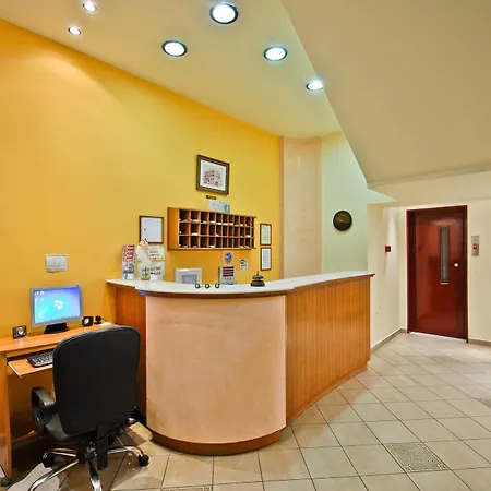 卡洛尼斯酒店 Naxos City