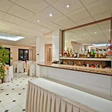 酒店 卡洛尼斯酒店